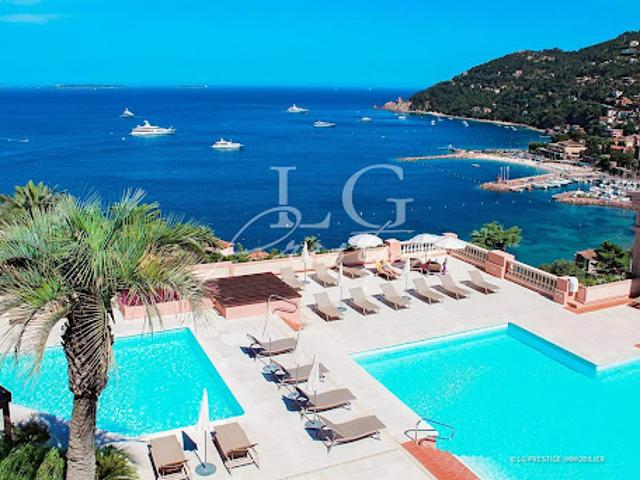 Vente Appartement 2 pièces 50 m2 Theoule sur mer