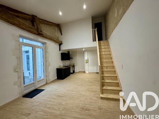 Vente Appartement 2 pièces 50 m2 Barbezieux Saint Hilaire