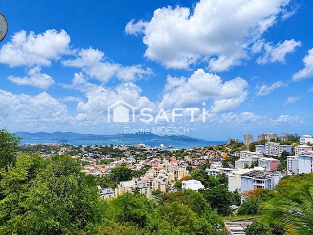 Vente Appartement 2 pièces 50 m2 Fort de france