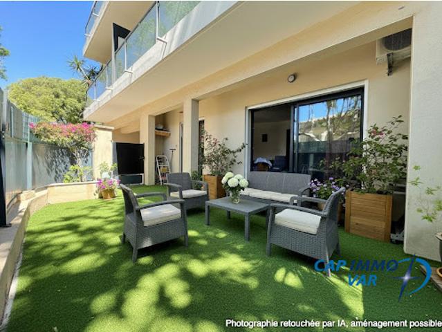 Vente Appartement 2 pièces 51.08 m2 Saint Cyr sur Mer