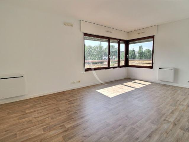 Vente Appartement 2 pièces 51 m2 Maurepas
