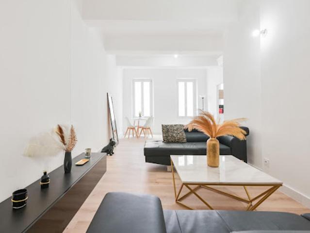 Vente Appartement 2 pièces 51 m2 Sanary sur Mer