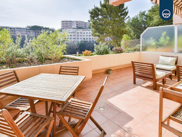 Vente Appartement 2 pièces 52.5 m2 Nice