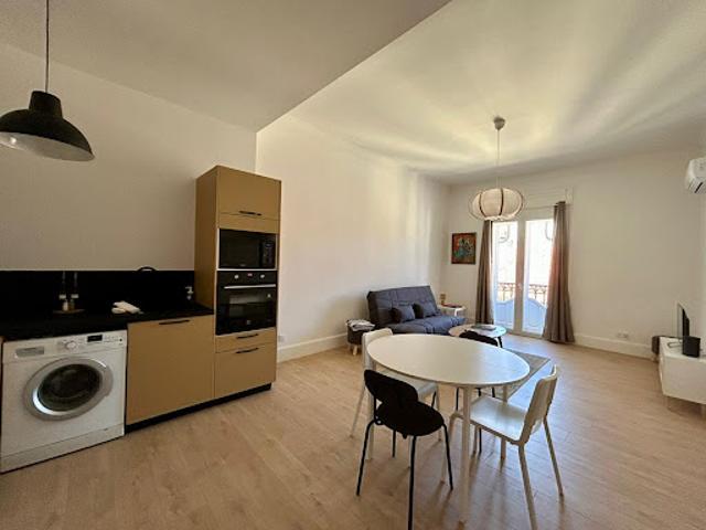 Vente Appartement 2 pièces 52.86 m2 Sète