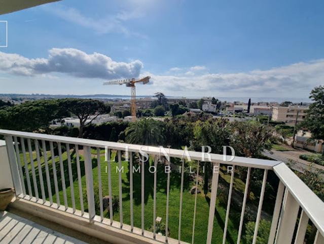 Vente Appartement 2 pièces 52 m2 Le golfe juan