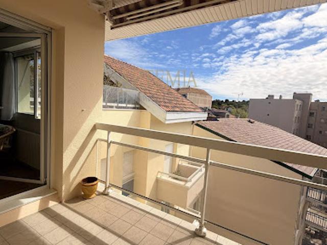 Vente Appartement 2 pièces 52 m2 Arcachon