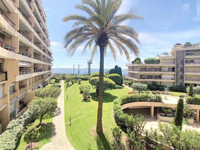 Vente Appartement 2 pièces 52 m2 Cannes la bocca