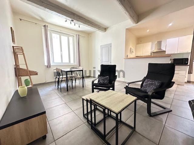 Vente Appartement 2 pièces 52 m2 Nimes