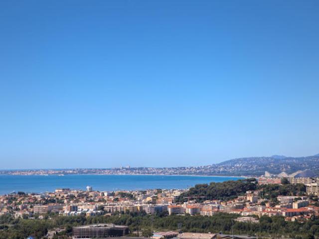 Vente Appartement 2 pièces 52 m2 Nice