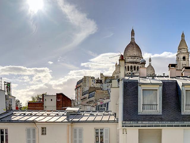 Vente Appartement 2 pièces 57 m2 Paris 18ème
