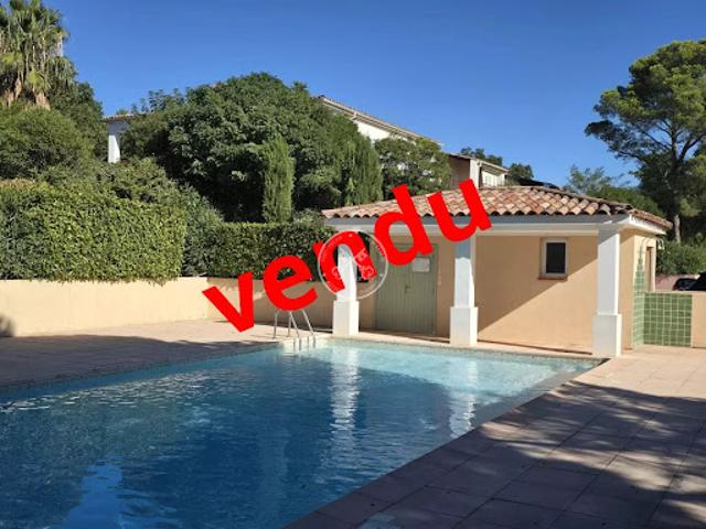 Vente Appartement 2 pièces 54.28 m2 Frejus