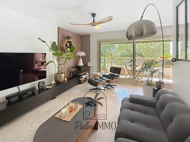 Vente Appartement 2 pièces 54.32 m2 Marseille 9ème