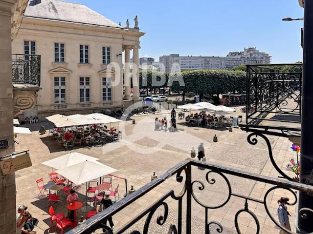Vente Appartement 2 pièces 54.3 m2 Nantes
