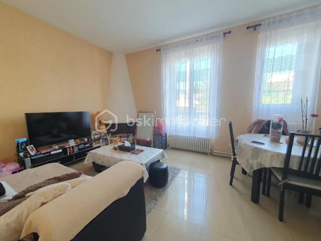 Vente Appartement 2 pièces 54 m2 Corbeil Essonnes