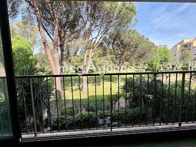 Vente Appartement 2 pièces 54 m2 Frejus