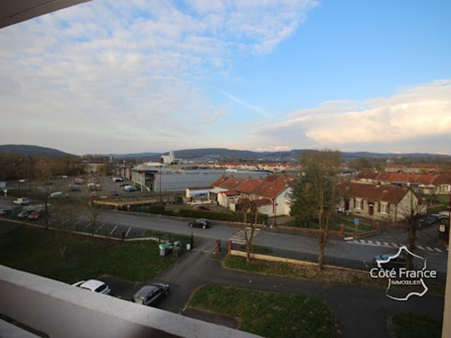 Vente Appartement 2 pièces 54 m2 Givet