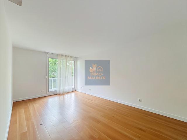 Vente Appartement 2 pièces 52.13 m2 Paris 11ème