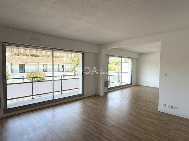 Vente Appartement 2 pièces 55.83 m2 Ares
