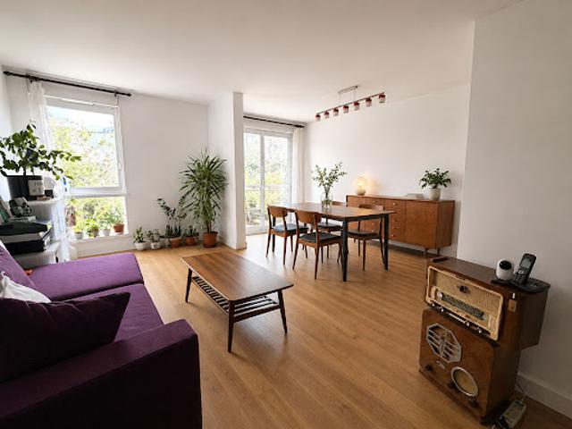 Vente Appartement 2 pièces 55.11 m2 Paris 18ème