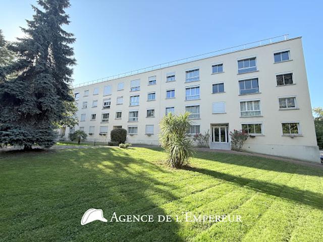 Vente Appartement 2 pièces 55 m2 Rueil Malmaison