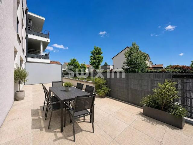 Vente Appartement 2 pièces 55 m2 Saint Genis Pouilly