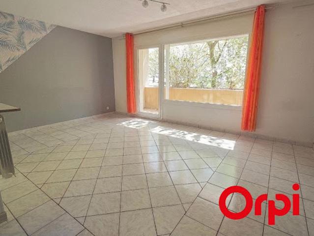 Vente Appartement 2 pièces 60.71 m2 Lyon 8ème