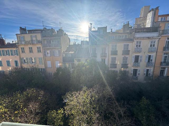 Vente Appartement 2 pièces 60 m2 Toulon