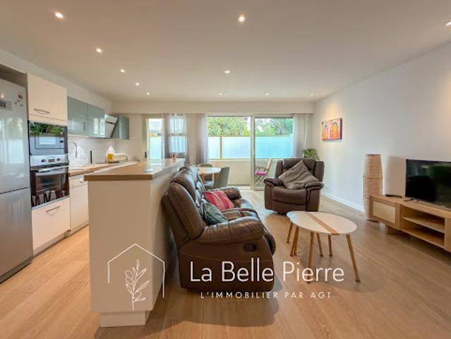 Vente Appartement 2 pièces 60 m2 Cagnes sur Mer