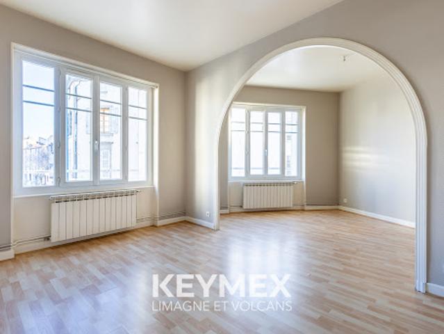 Vente Appartement 2 pièces 60 m2 Clermont Ferrand