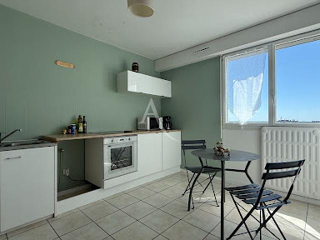 Vente Appartement 2 pièces 60 m2 La Roche sur Yon