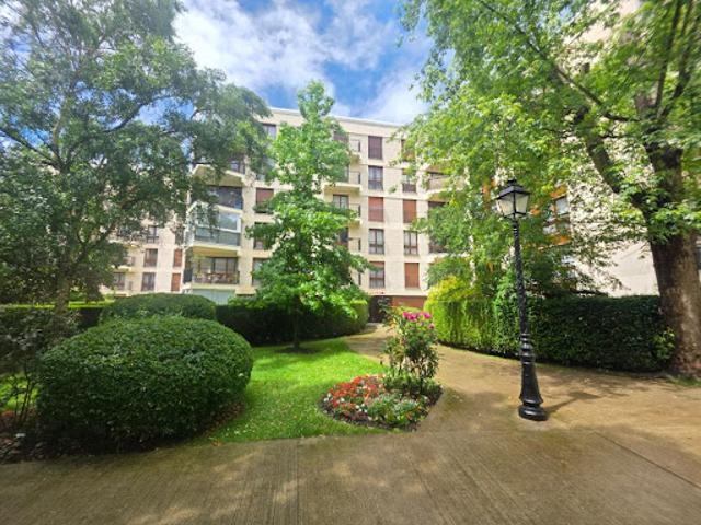 Vente Appartement 2 pièces 60 m2 Le Chesnay Rocquencourt