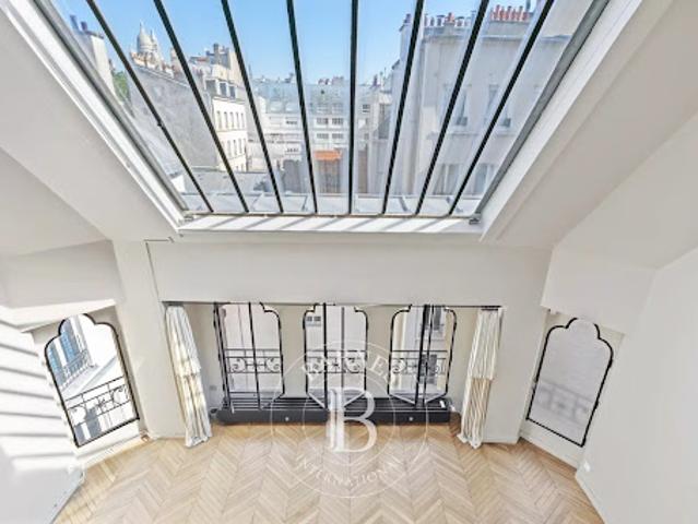 Vente Appartement 2 pièces 62.21 m2 Paris 9ème