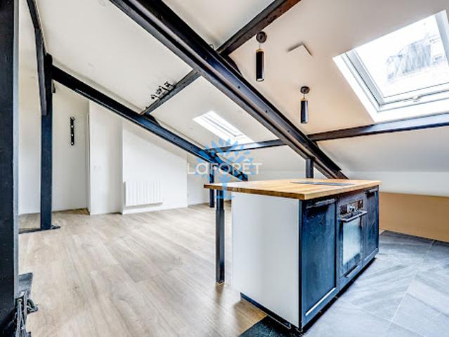Vente Appartement 2 pièces 62 m2 Paris 20ème