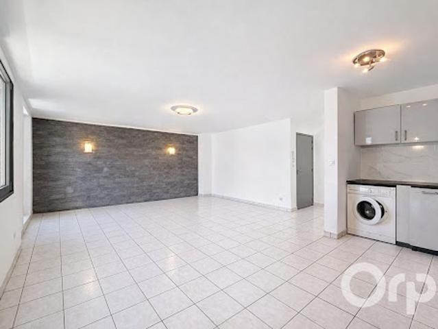 Vente Appartement 2 pièces 67 m2 Annemasse