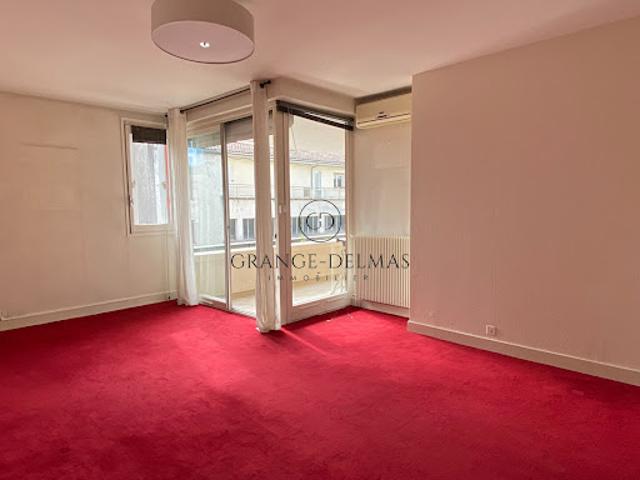 Vente Appartement 2 pièces 67 m2 Bordeaux