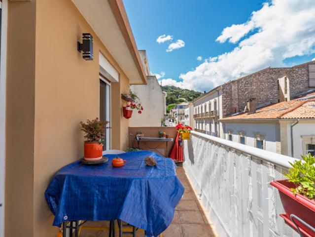Vente Appartement 2 pièces 67 m2 Sète