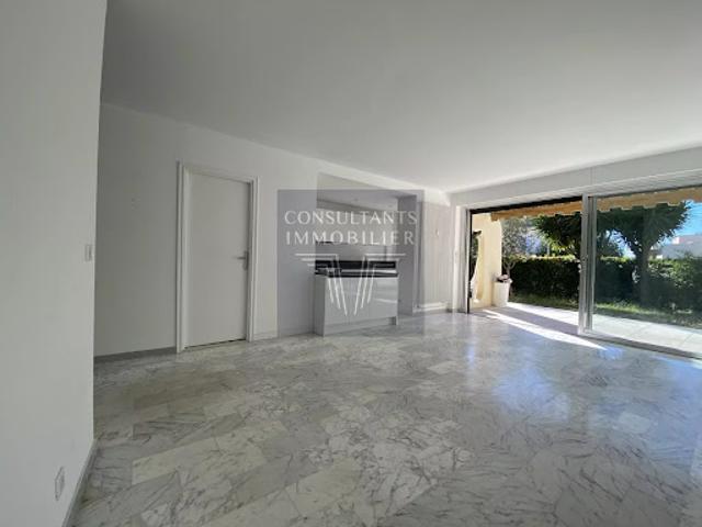 Vente Appartement 2 pièces 64.55 m2 Le Cannet