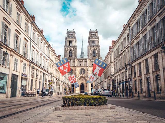 Vente Appartement 2 pièces 69.8 m2 Orleans