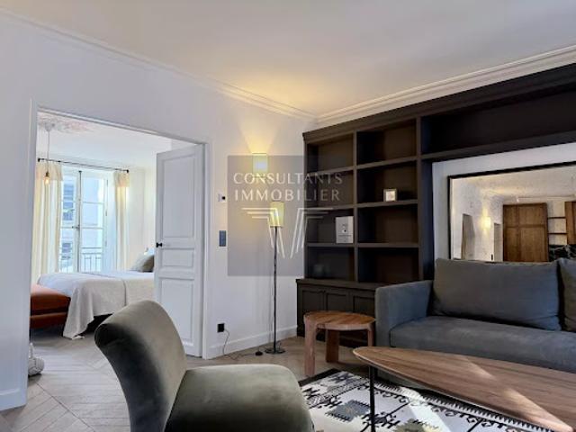 Vente Appartement 2 pièces 69.9 m2 Paris 7ème
