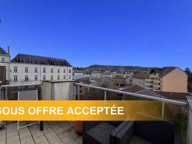 Vente Appartement 2 pièces 73.07 m2 Lons le Saunier