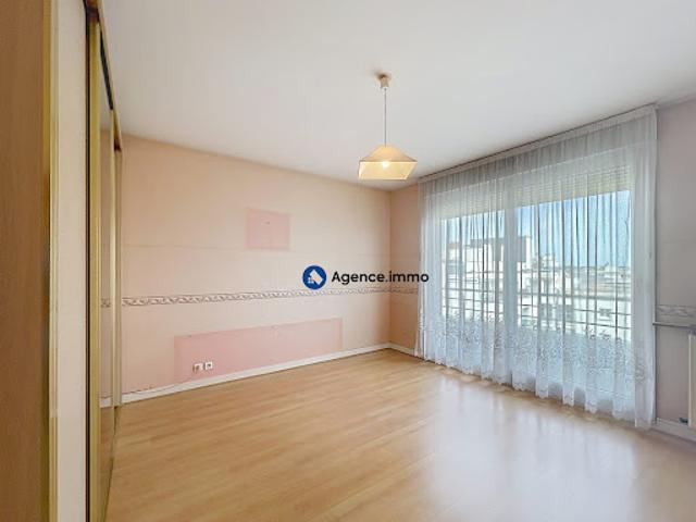 Vente Appartement 2 pièces 72 m2 Tours