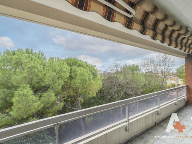 Vente Appartement 2 pièces 71 m2 Marseille 12ème