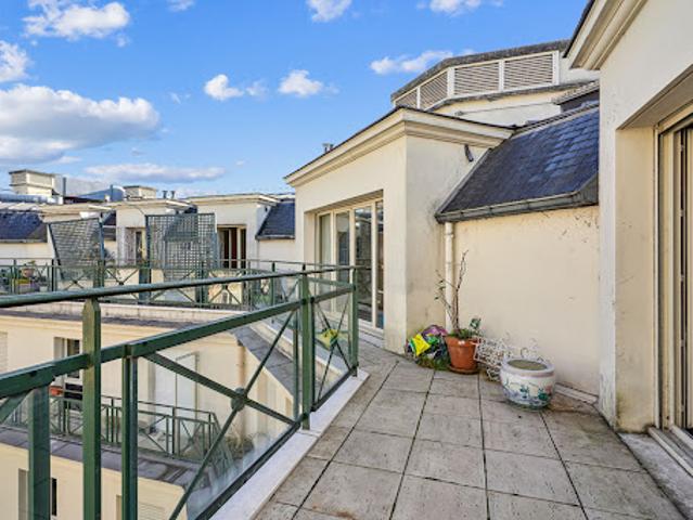 Vente Appartement 2 pièces 77 m2 Paris 17ème