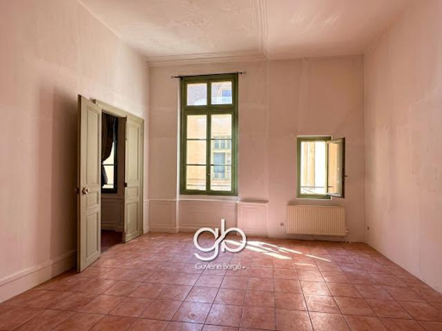 Vente Appartement 2 pièces 76.79 m2 Beziers