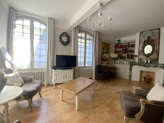 Vente Appartement 2 pièces 79 m2 Uzès