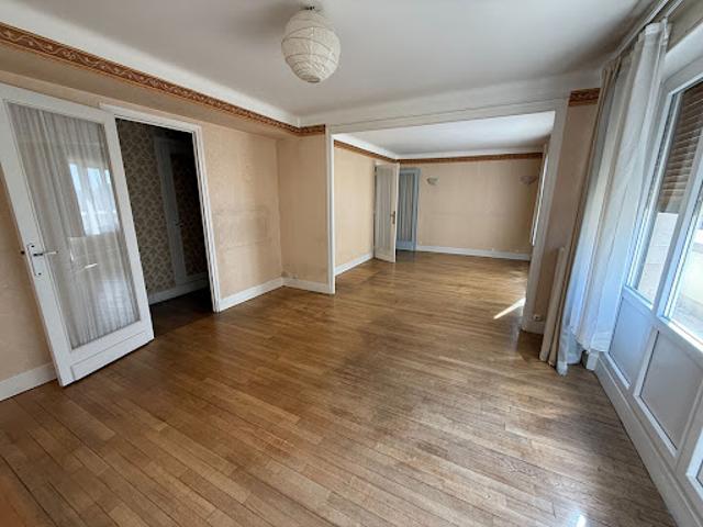 Vente Appartement 2 pièces 83.32 m2 Troyes
