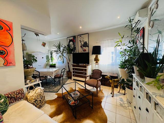 Vente Appartement 2 pièces 81 m2 Istres