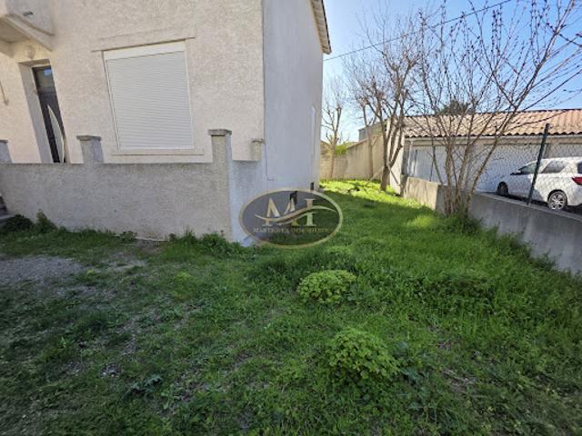Vente Appartement 2 pièces 0 m2 Istres