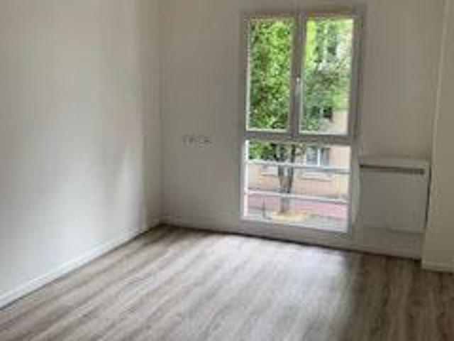 Vente Appartement 1 pièce 18 m2 Noisy le Grand