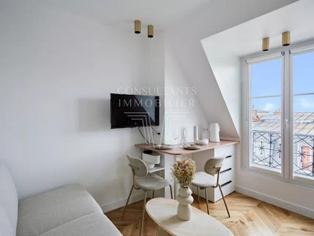 Vente Appartement 2 pièces 23 m2 Paris 18ème
